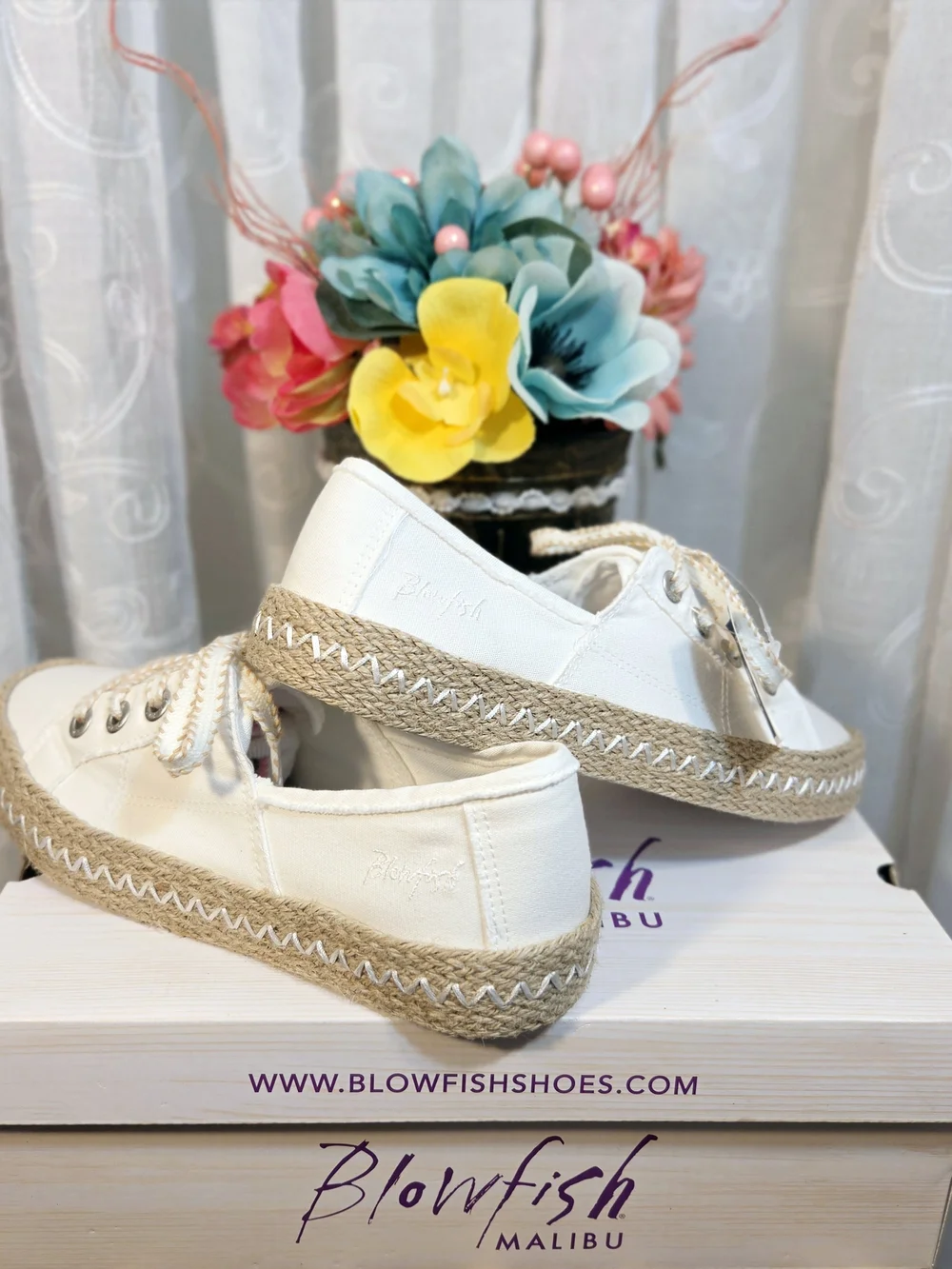 Blowfish brand new